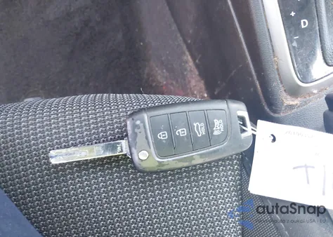 2019 Hyundai Accent Se из США, поврежденный, VIN 3KPC24A30KE058062